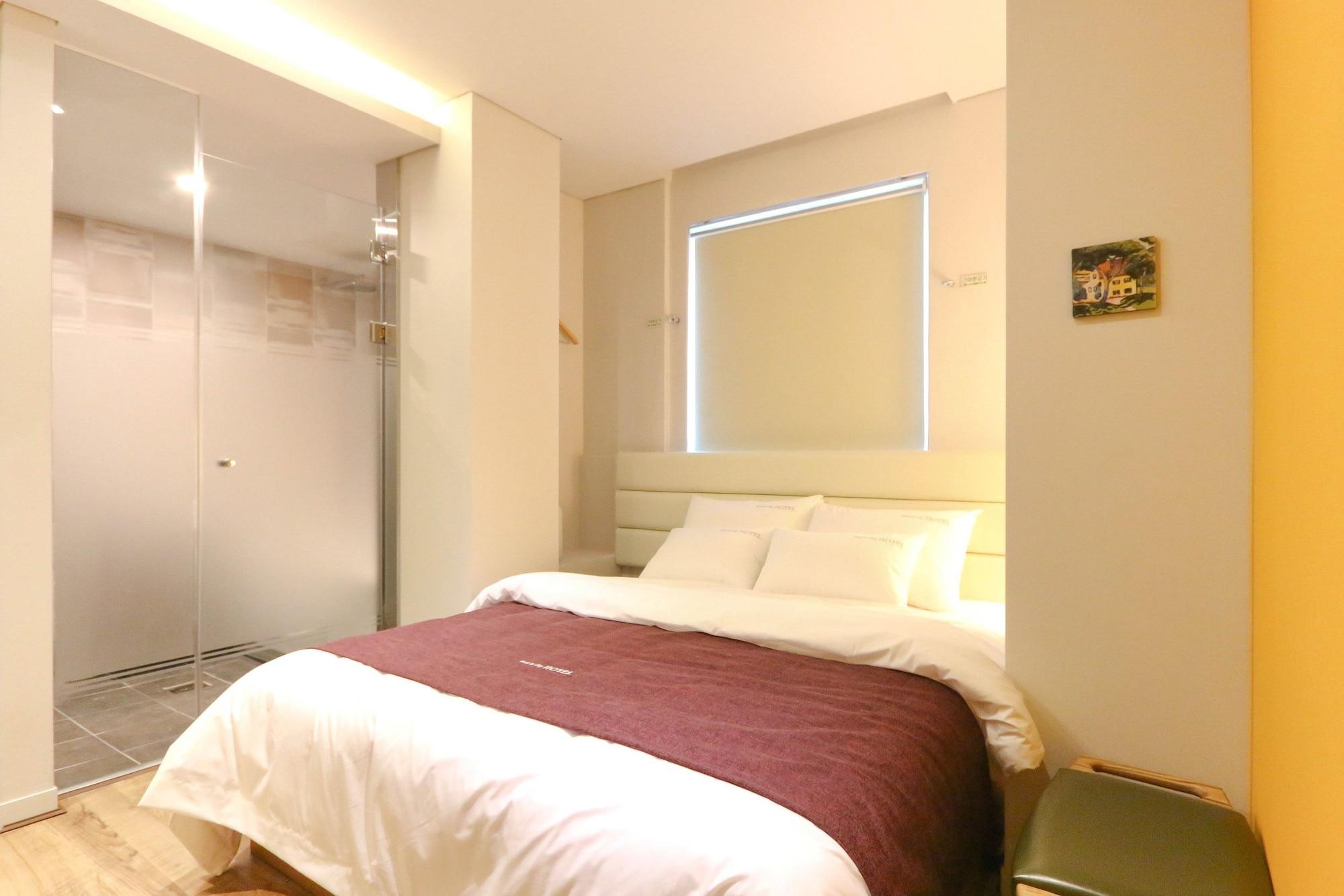 Best In City Hotel Пусан Экстерьер фото