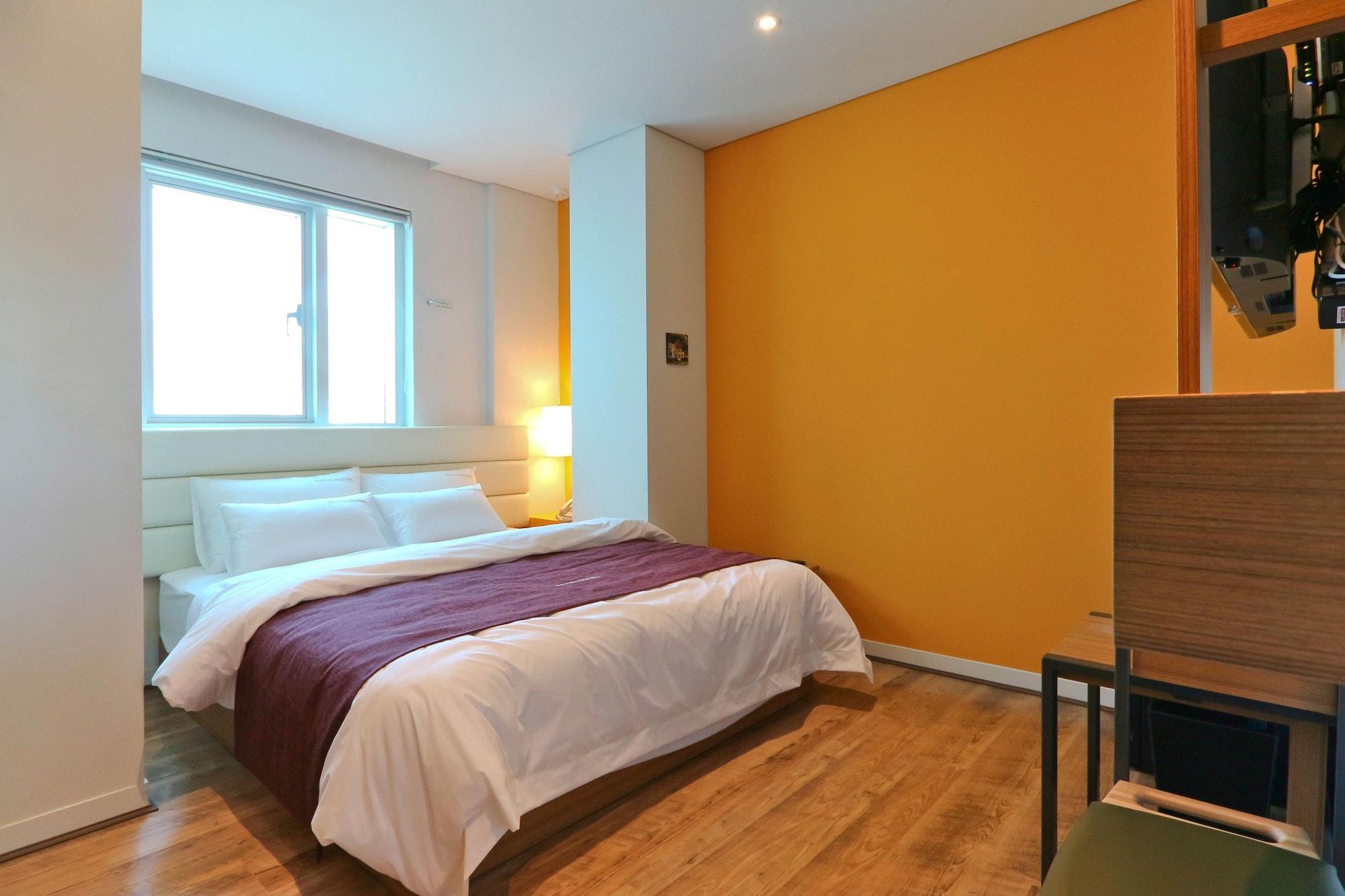 Best In City Hotel Пусан Экстерьер фото