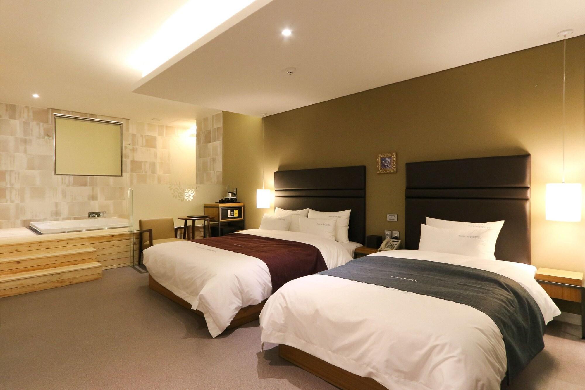 Best In City Hotel Пусан Экстерьер фото