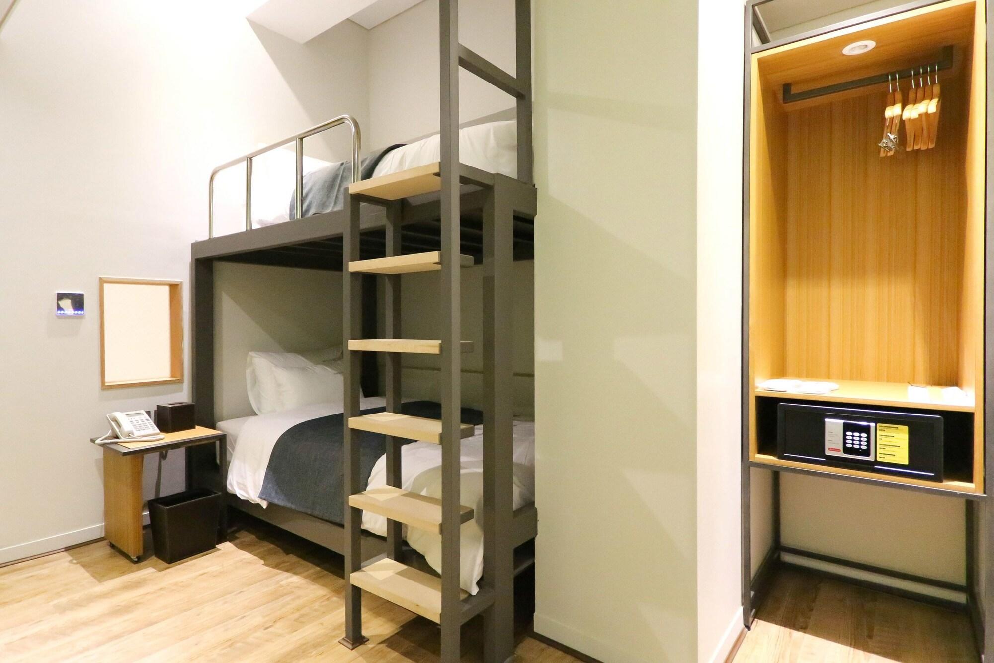 Best In City Hotel Пусан Экстерьер фото