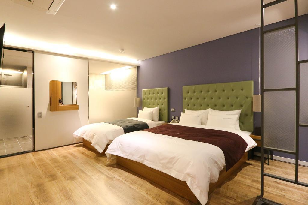 Best In City Hotel Пусан Экстерьер фото