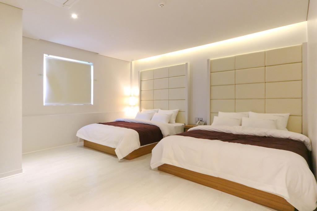 Best In City Hotel Пусан Экстерьер фото
