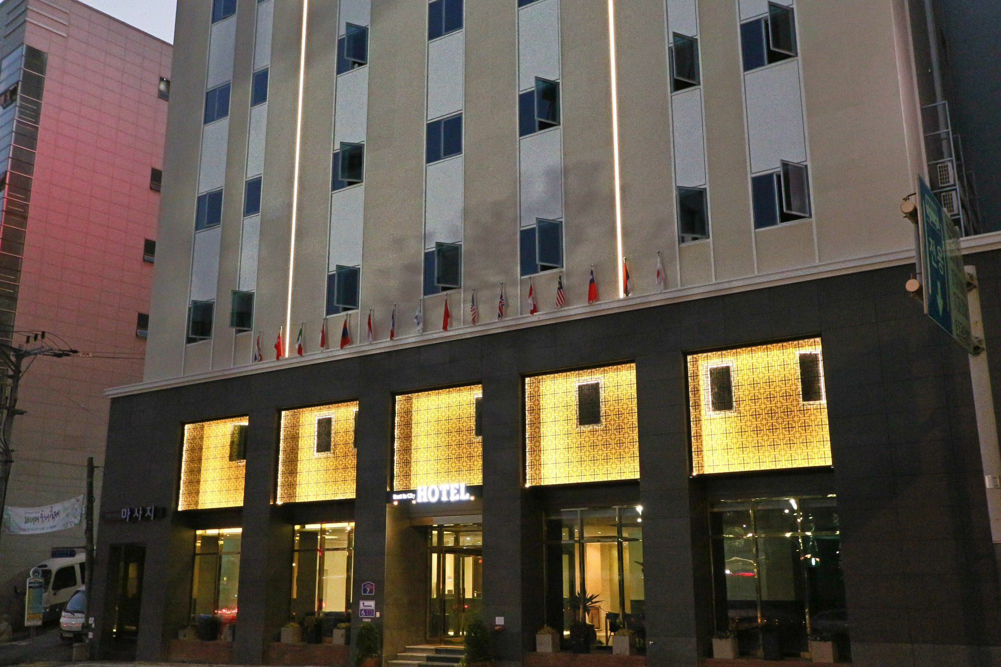 Best In City Hotel Пусан Экстерьер фото